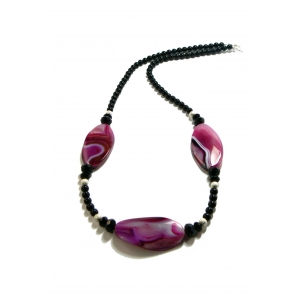 Purple Banded Agate and Onyx Necklace